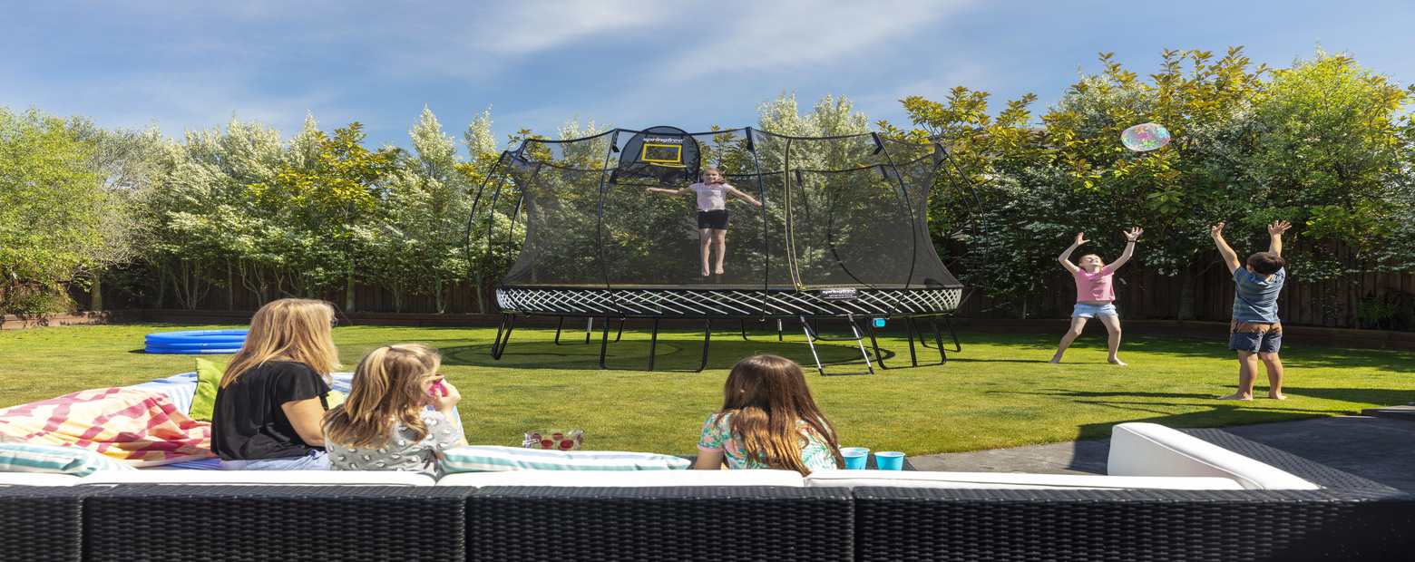 8 Backyard Trampoline Picnic Ideas & Fun, Healthy Snacks