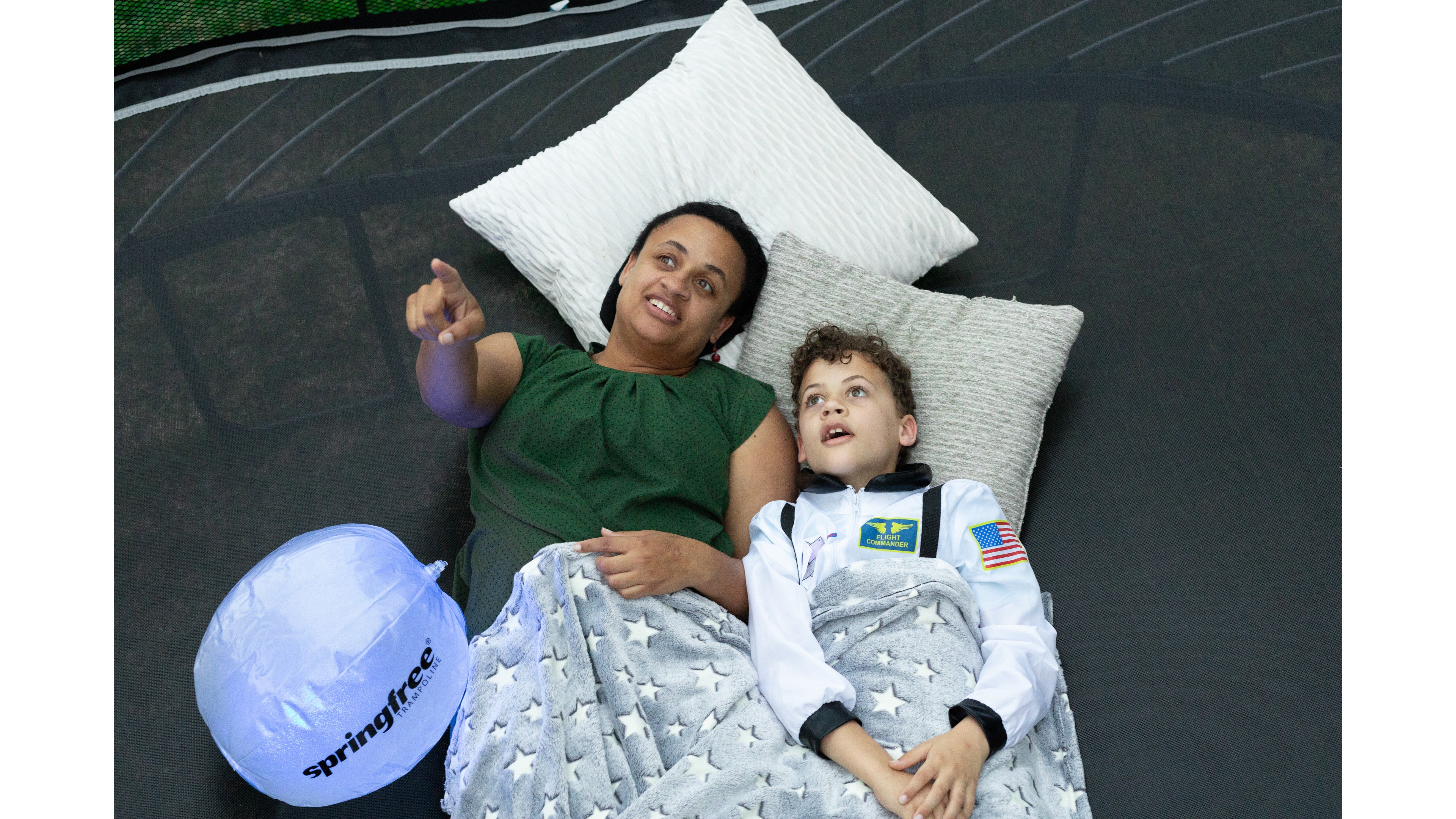 3 Stellar Ways to Enjoy a Springfree at Night