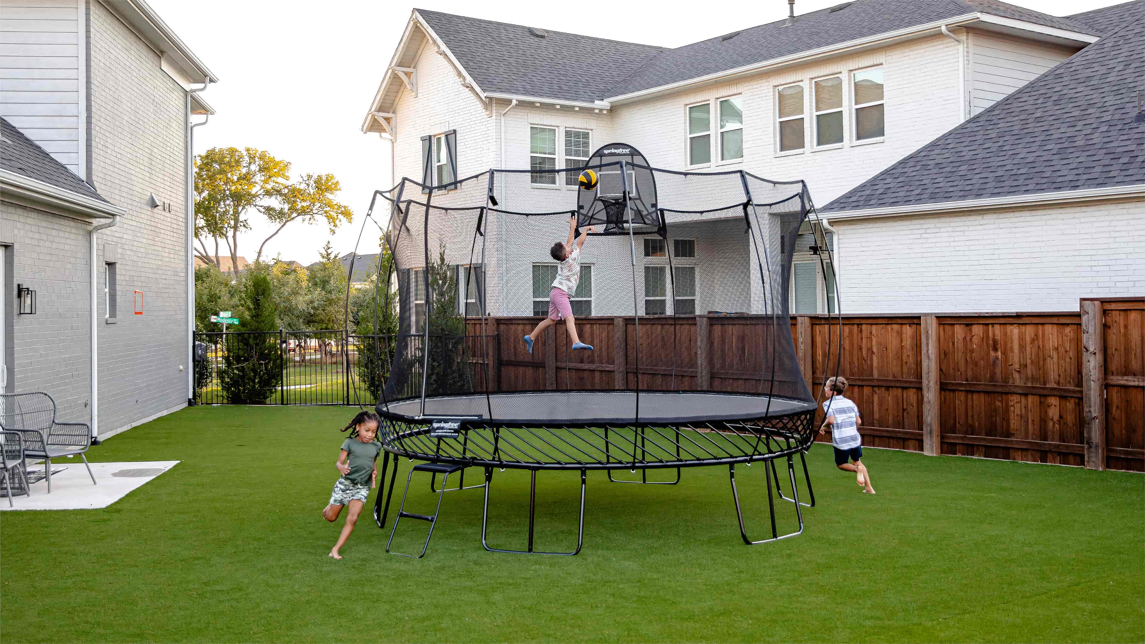 Springfree Costco Exclusive Trampoline Wins 2026 Family Choice Award