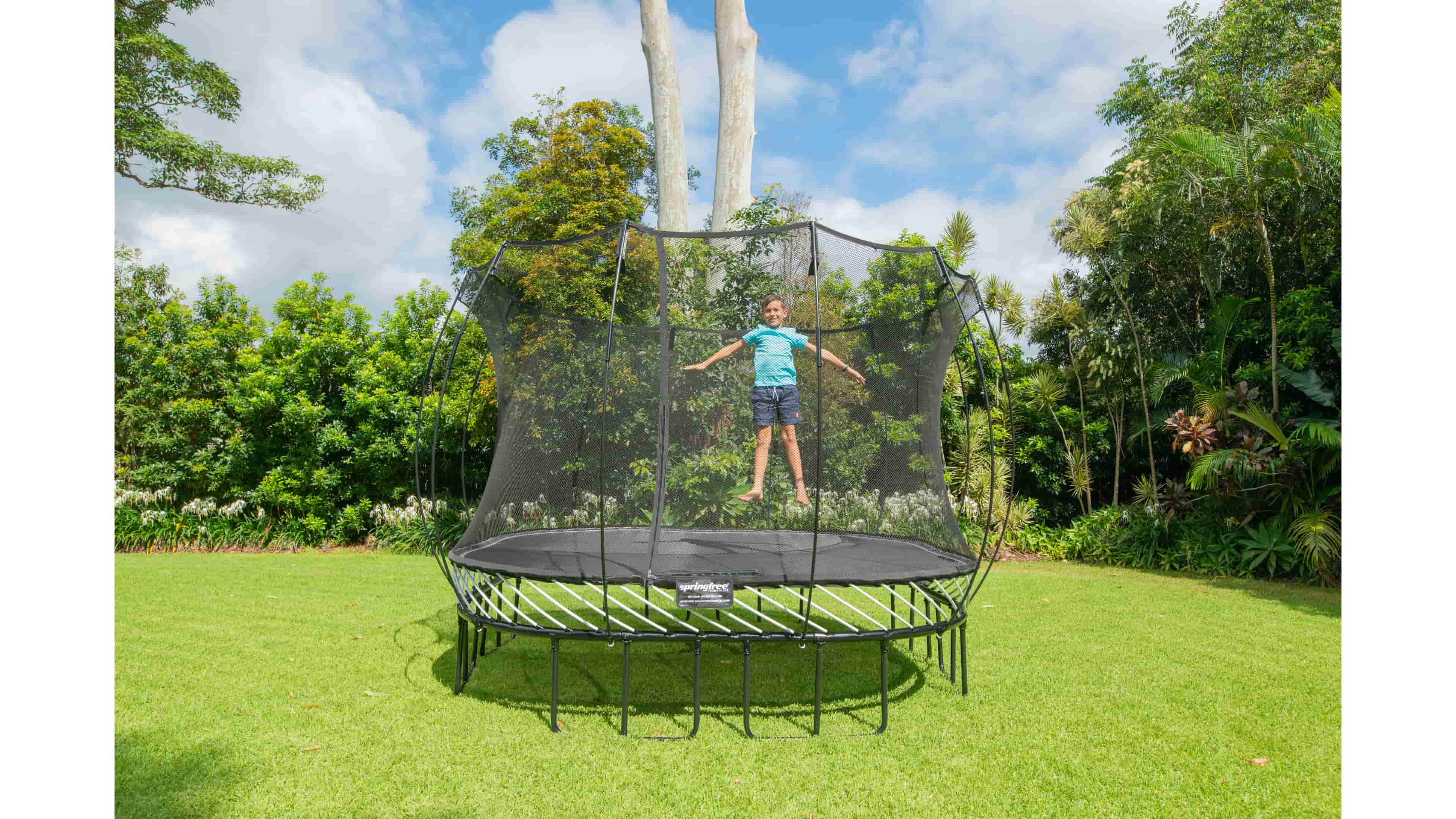 6 Best Backyard Trampolines to Buy at Walmart | Our Expert Picks