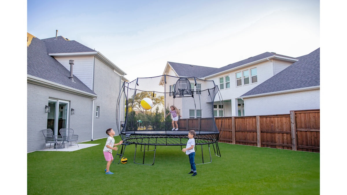 6 Best Round Trampolines (Budget-Friendly and Premium)