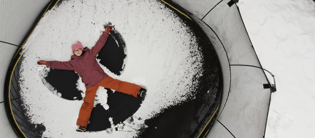 11 Fun Family Winter Activities You Can Do In Your Backyard