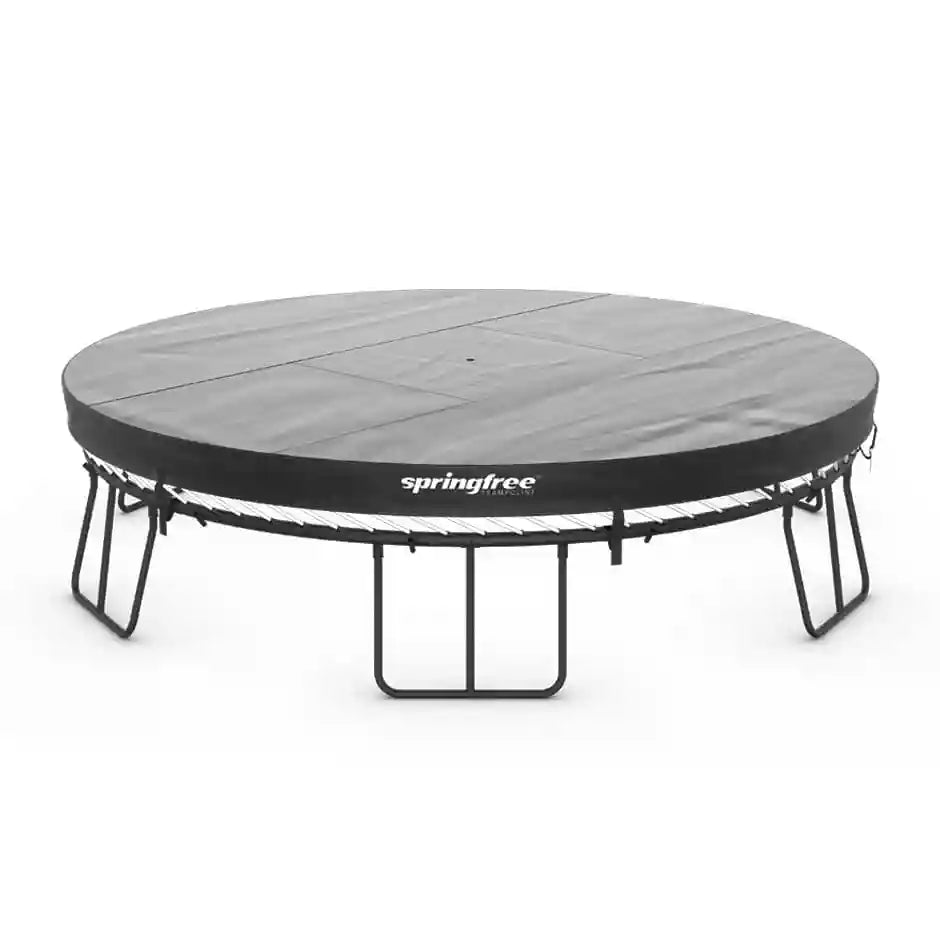 Springfree trampoline with a cover
