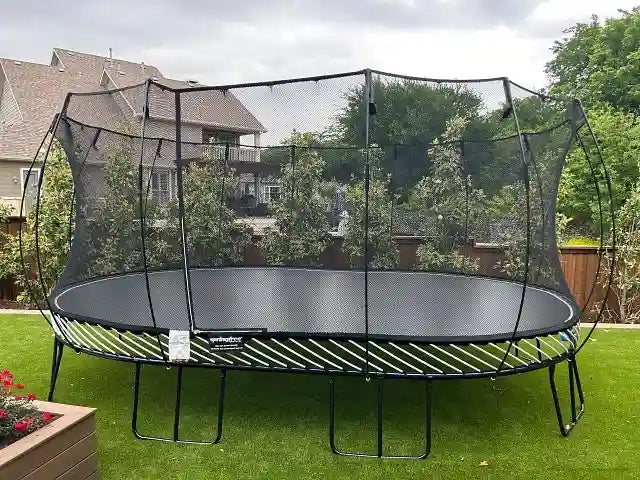 Jumbo Oval Trampoline 12ftx19ft Springfree® Trampolines Jumbo Oval Trampoline 12ftx19ft Springfree® Trampolines