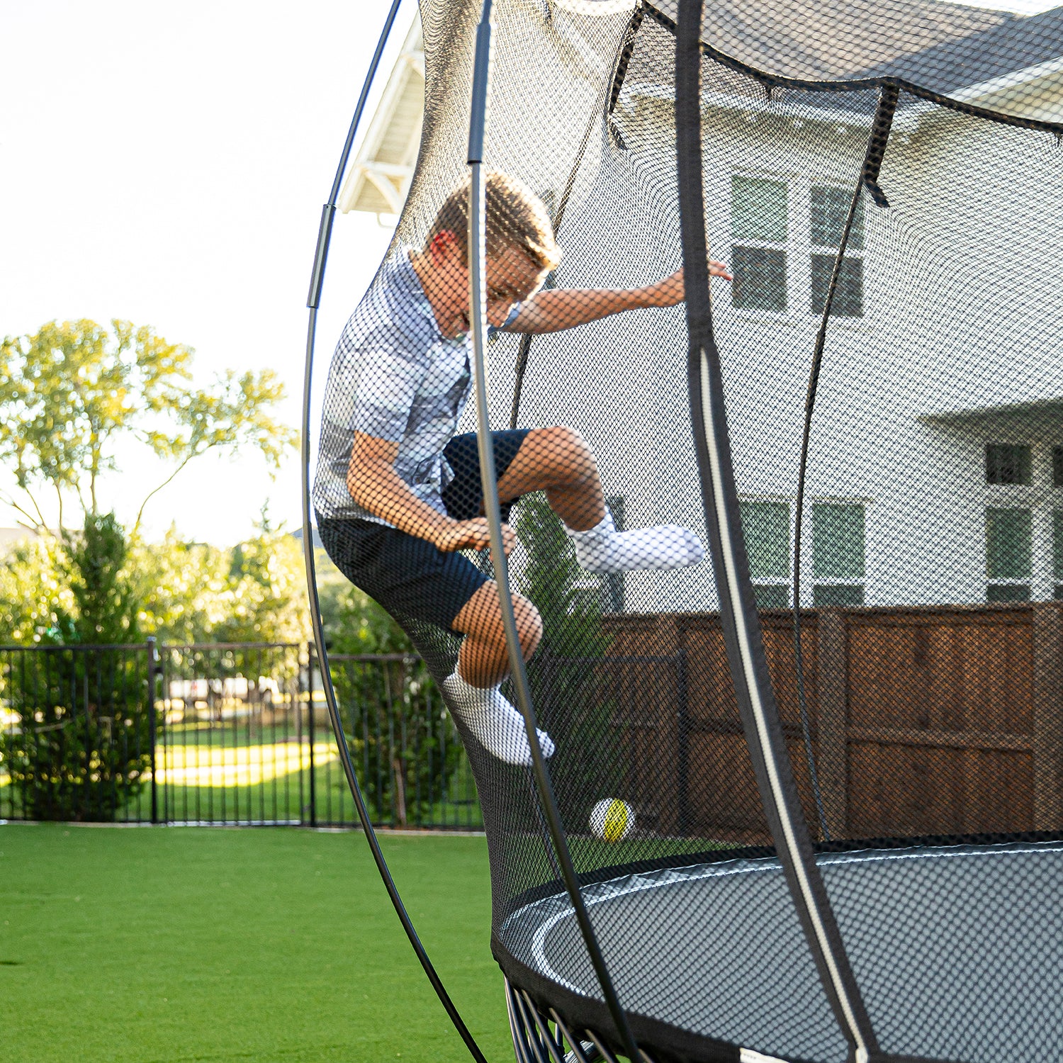 Jumbo Round Trampoline